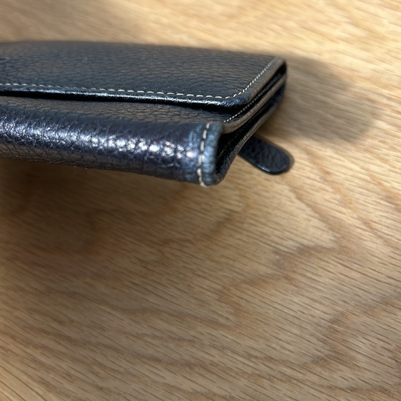 Bosca Pebble Leather Functional Wallet - gently used - Picture 12 of 16